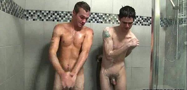  Two straight hunks showering together for money